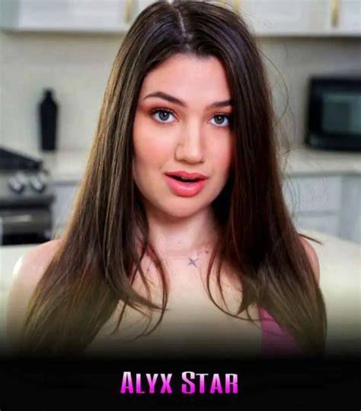 Alyx Ster: The Rising Star in the Spotlight