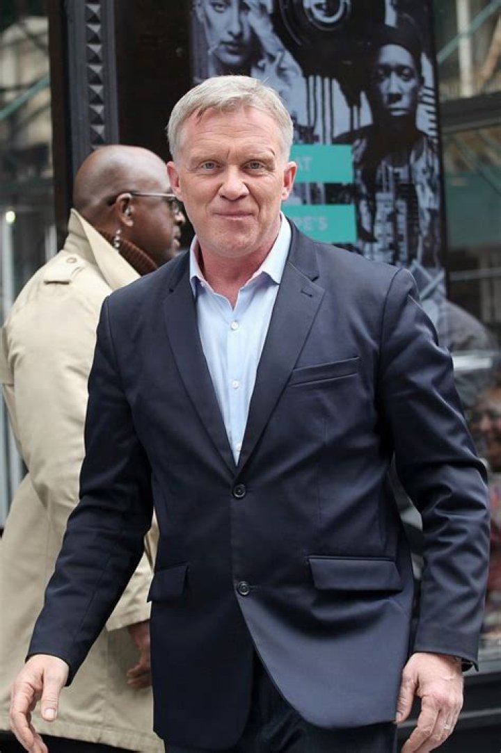 Anthony Michael Hall: The Rise of a Hollywood Icon