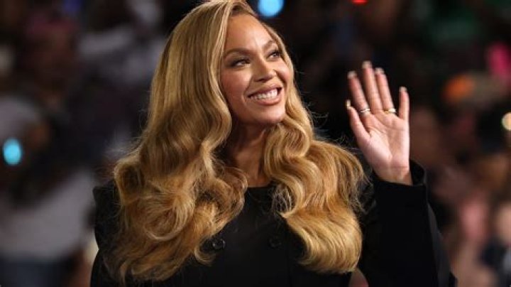 Beyonc&eacute;: The Queen of Music, Fashion, and Empowerment