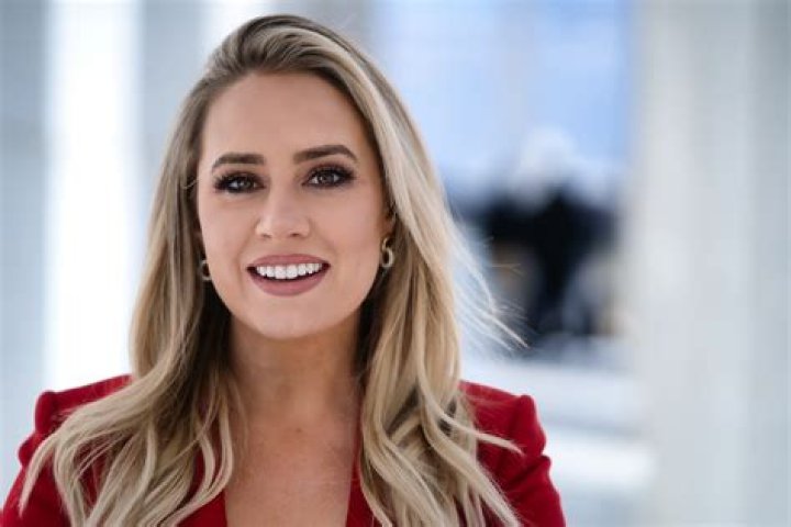 Blonde Fox News Anchors: The Spotlight on Talent, Style, and Media Influence