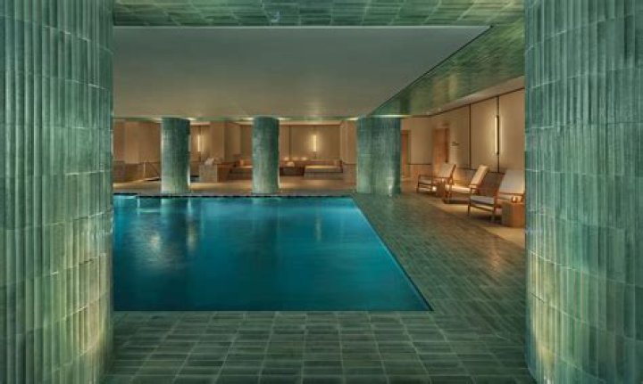 Bollywood Spa: Where Glitz Meets Relaxation!