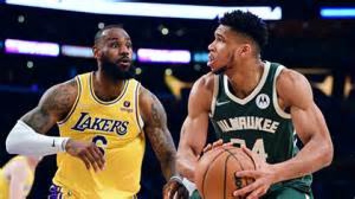 Bucks vs Lakers: The Epic Showdown Every Basketball Fan Needs to Witness