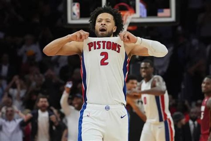 Cade Cunningham Banks in Game-Winning 3 to Push Pistons Past Heat