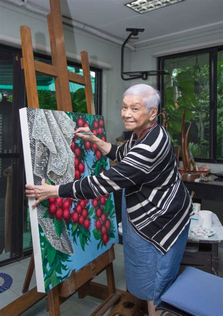 Carolyn McNichol Lucas: The Remarkable Story of a Woman Who Changed the Game