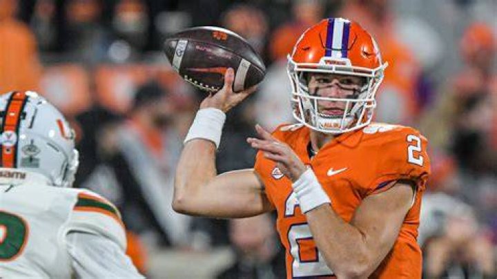 Clemson vs Miami: The Rivalry That Keeps Fans on the Edge!