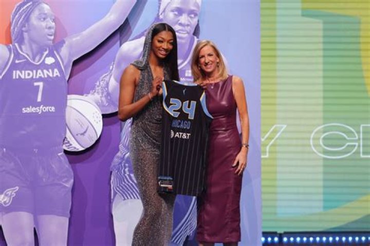 Discovering the Life and Legacy of Teresa Weatherspoon Wife: A Basketball Legend's Partner