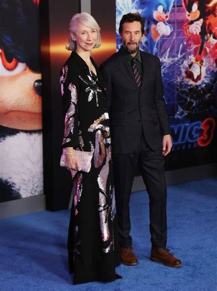 Does Keanu Reeves Have Cancer? Debunking the Rumors and Unveiling the Truth