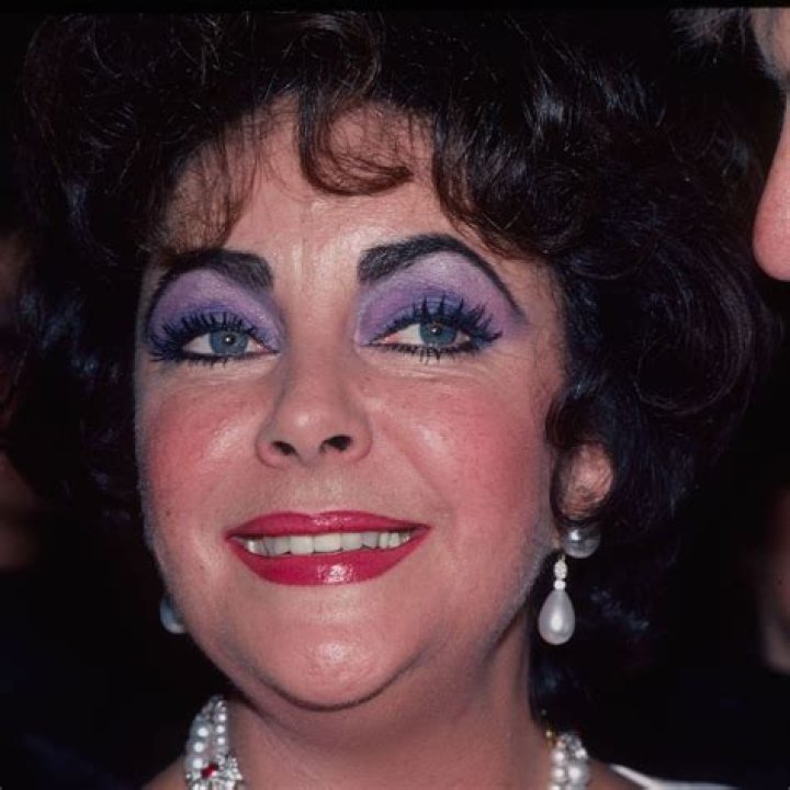 Elizabeth Taylor's Eyes: A Journey Through Her Iconic Beauty