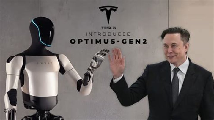 Elon Musk on Why Tesla's Optimus Robots Look Like the 'Creepy Robots' from a Will Smith Movie