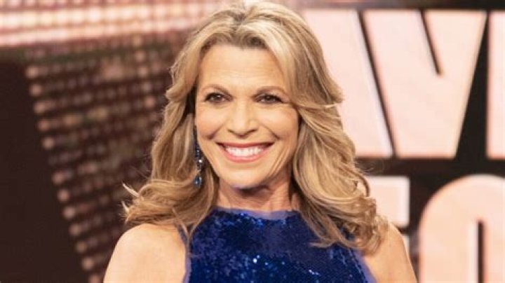 How Much is Vanna White Worth? Unveiling the Glamorous Side of Wealth and Fame