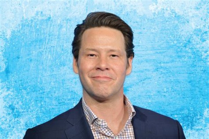 Ike Barinholtz Height: The Real Deal About This Comedian's Stature
