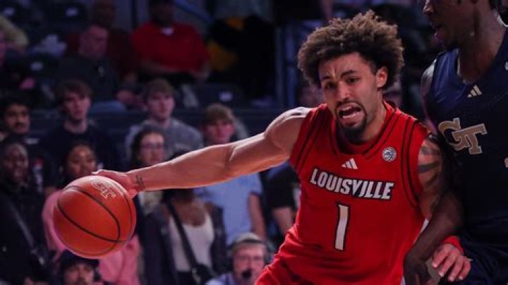 J'Vonne Hadley Details Impact of Reyne Smith's Return to the Floor