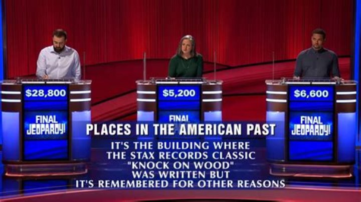 Jeopardy! Fans Stunned as 'Cheers' Question Becomes Triple Stumper