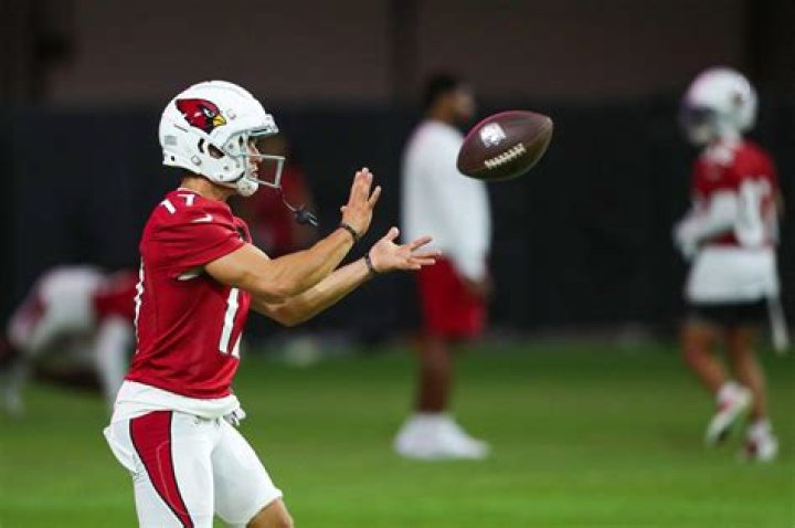 Jets Eyeing 24-Year-Old Ex-Cardinals Second-Round Pick: A Deep Dive