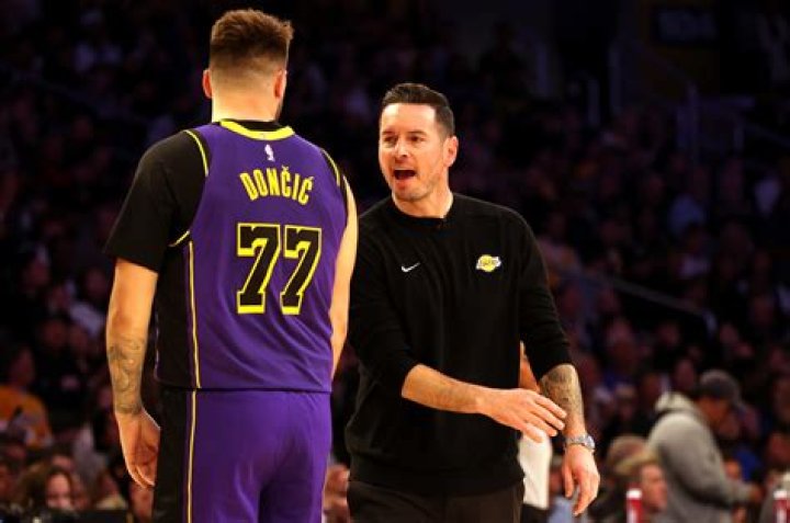 JJ Redick Issues Stern Locker Room Message Despite Lakers&rsquo; Win vs. Spurs in LeBron James&rsquo; Absence