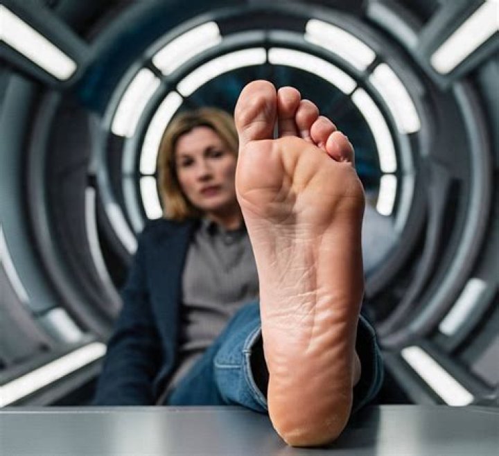 Jodie Whittaker Feet: The Hidden Fascination Behind the Doctor's Shoes