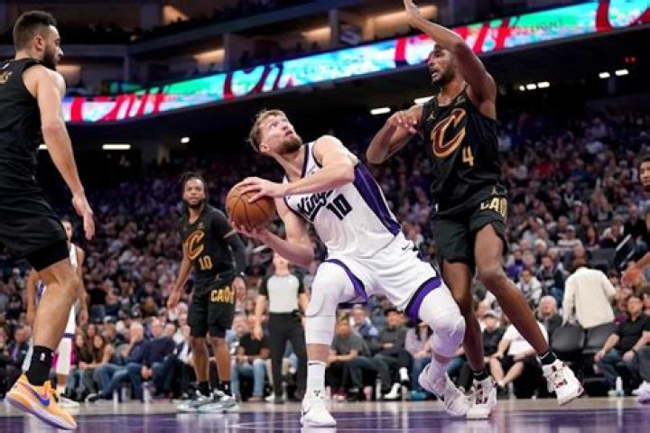 Kings vs. Cavaliers: Good News for Cleveland, Bad News from Sacramento, 3 Things to Watch