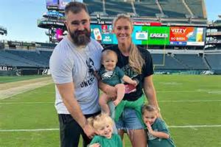 Kylie Kelce Weight: The Ultimate Guide to Her Fitness Journey