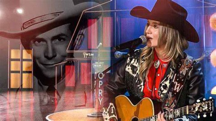 Lainey Wilson Plays Hank Williams' Guitar During 'Opry 100' Tribute: 'I Gotta Give This Thing Back?'