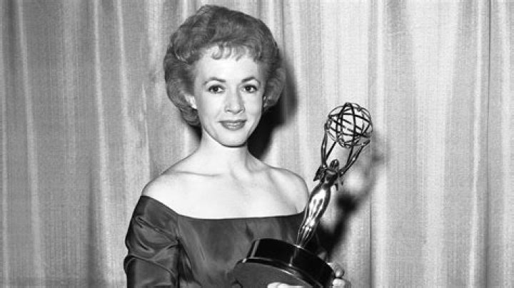Laurie The Midget: A Remarkable Story You Won&rsquo;t Forget