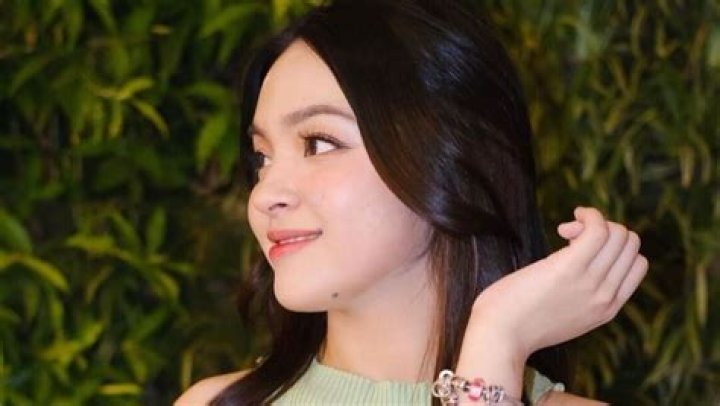 Mila Ruby Bio: The Rising Star of Indonesian Entertainment