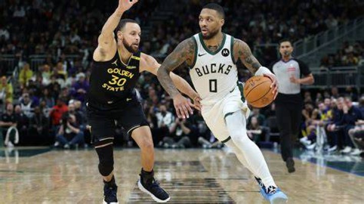 Milwaukee Bucks News: Damian Lillard and Steph Curry Differences Have Defined Their Careers