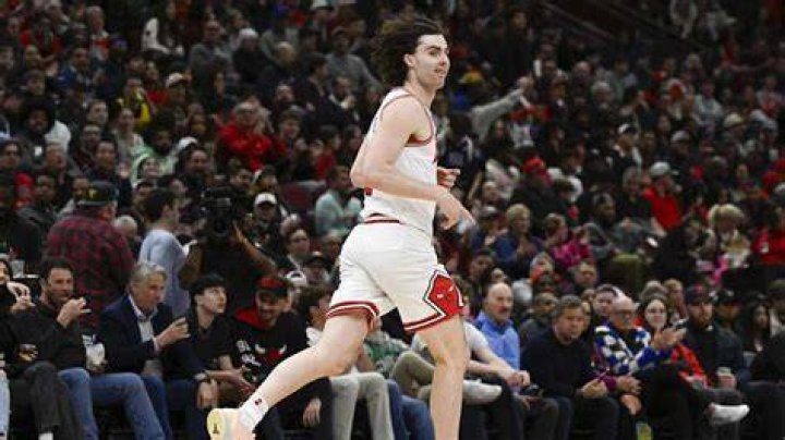 NBA Fans React To Josh Giddey Injury News Before Bulls-Suns