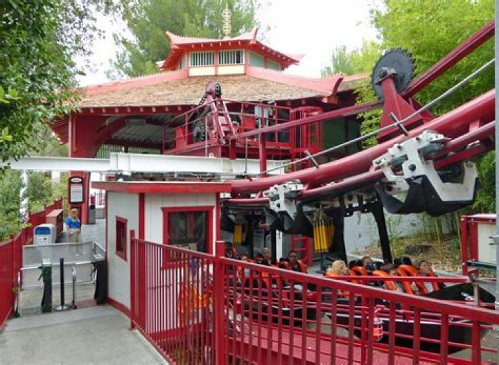 Ninja Coaster Six Flags: The Ultimate Guide to Thrills and Adventure