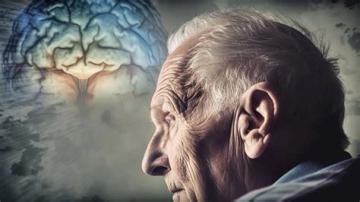 Phil Donahue and Alzheimer's: A Journey Through Challenges and Resilience