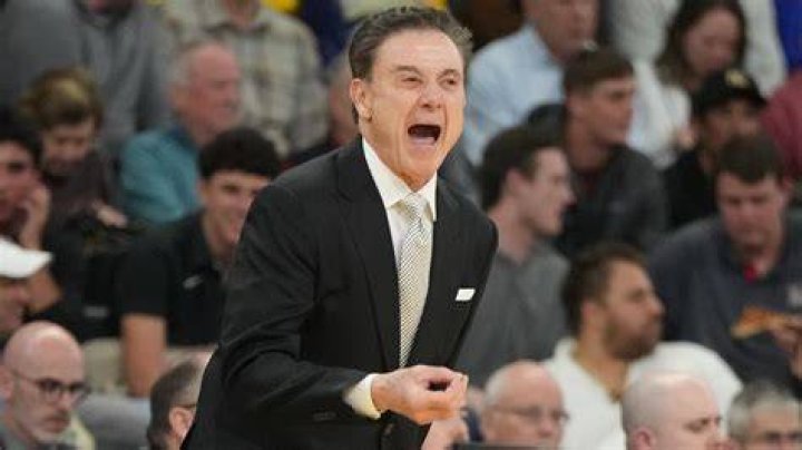 Pitino: The Mastermind Behind Basketball's Greatest Plays
