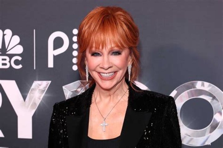 Reba Fans Jump to Her Defense After Backlash From 'Fun Surprise' Performance