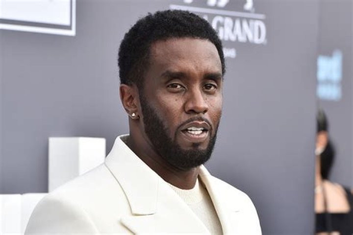 Sean Diddy Combs Height: Unveiling the Iconic Rapper and Entrepreneur's True Stature