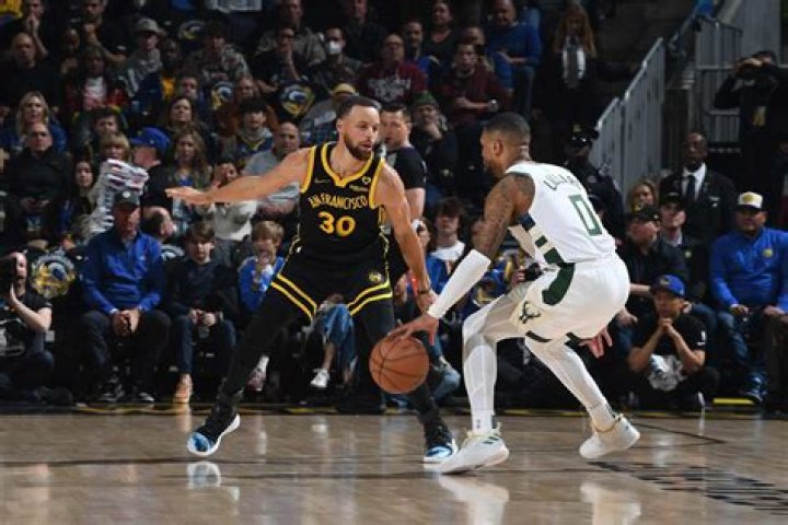 Steph Curry Out, Damian Lillard Probable for Warriors vs. Bucks: The Inside Scoop