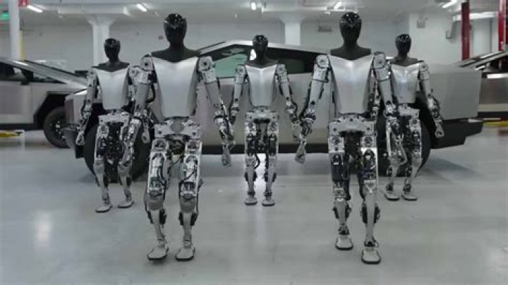 Tesla&rsquo;s Creepy Robots: The Future of Automation or a Step Too Far?