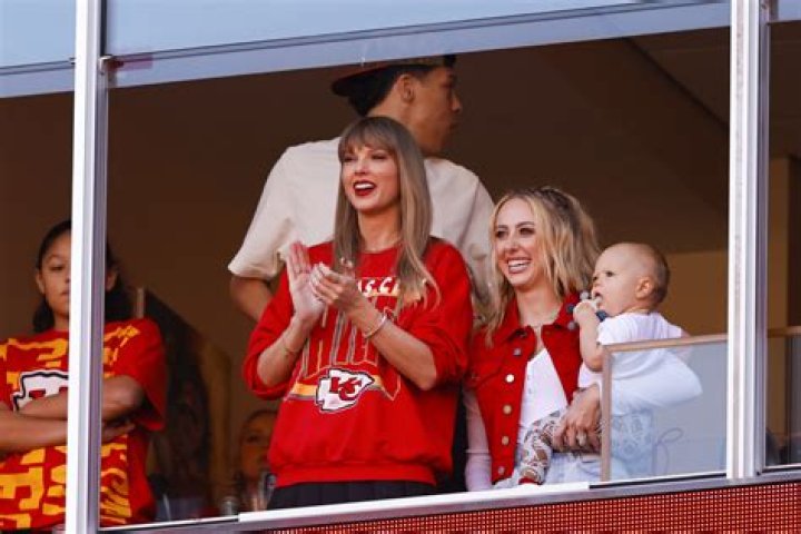 The Truth About Taylor Swift's Presence at Chiefs Games: 'Hell, They Don't Focus on Her as Much as Jerry Jones!'