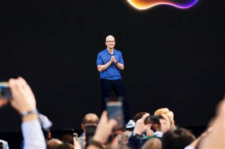 Tim Cook's Partner: The Inside Story of Apple's Leadership Duo