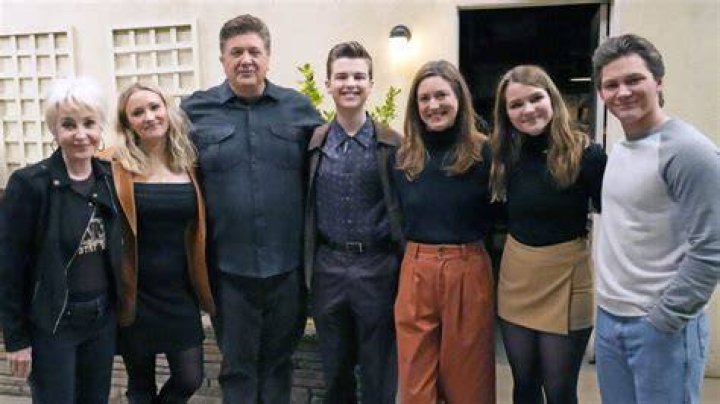 Unveiling the Cast of Young Sheldon: A Behind-the-Scenes Look at the TV Sensation