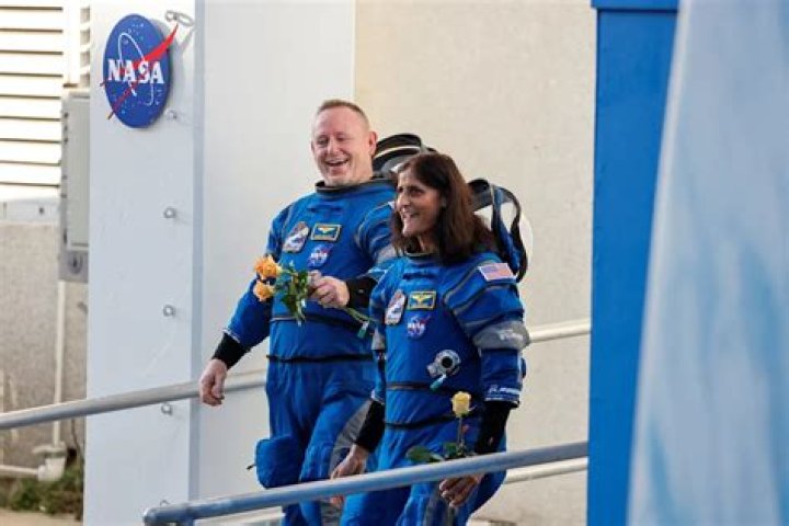 Watch Live: Starliner Astronauts Return to Earth with SpaceX Crew-9