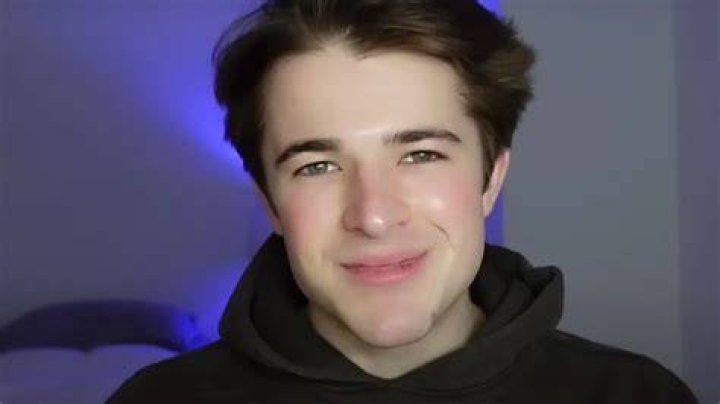 What Did Harry Sisson Do? All About the Influencer's Snapchat Scandal