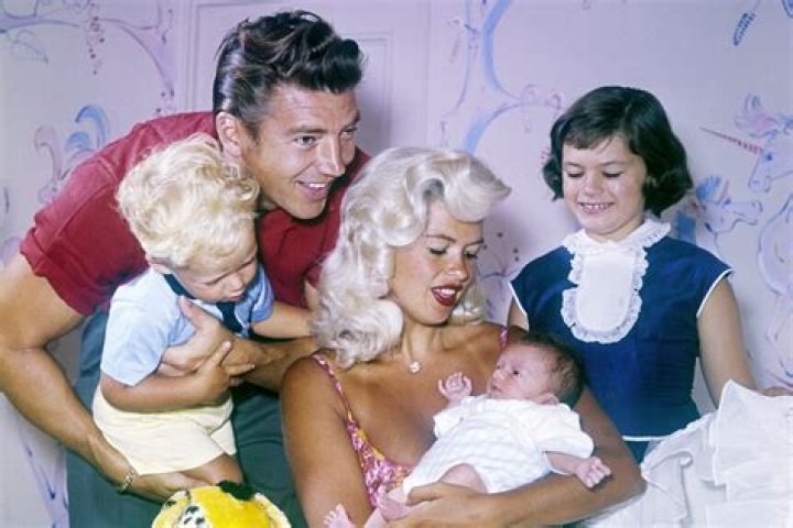 When Did Jayne Mansfield Die? A Deep Dive Into the Life, Legacy, and Tragic End of a Hollywood Icon