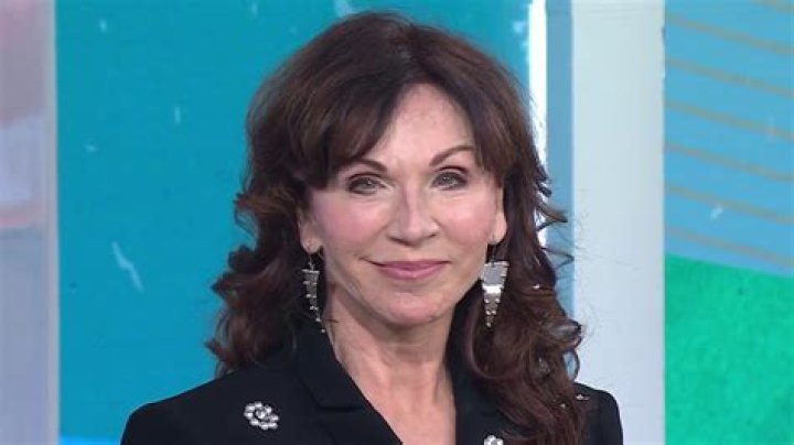 Why Does Marilu Henner Walk Funny? Unveiling the Truth Behind Her Unique Gait