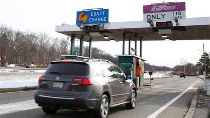 Why So Many People Are Getting Scam Texts Saying They Have Unpaid Tolls
